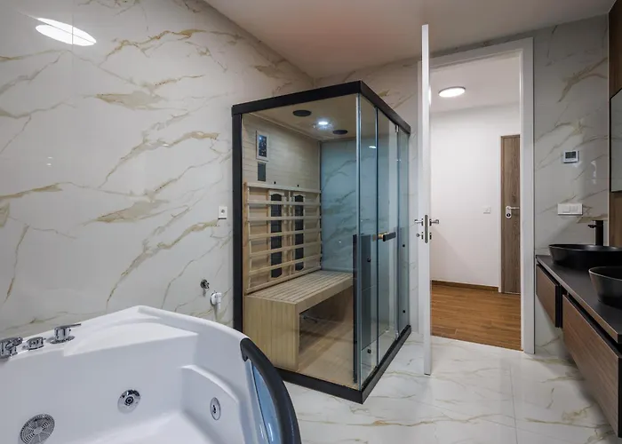 Apartment Adialuxe *