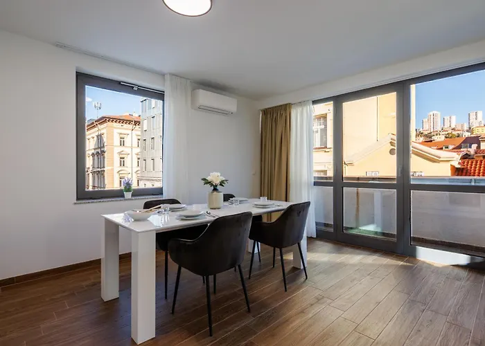 Adialuxe Apartment *