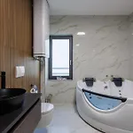 Adialuxe Appartement *